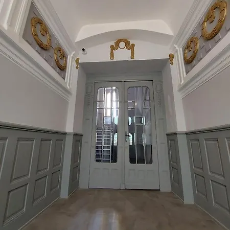 アパート U Olechny 5